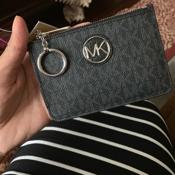 New MK card holder - Picture 2 of 4